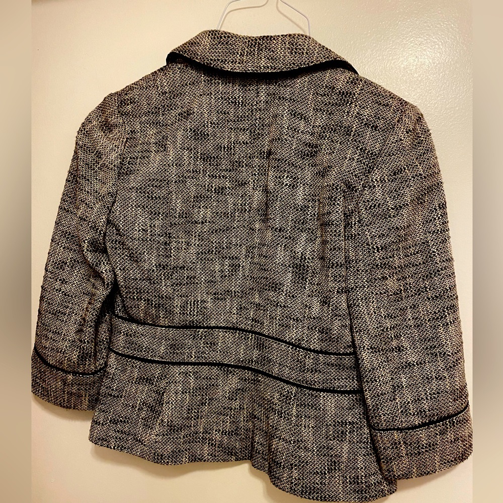 Really cute fashionable shirt Loft Tweed jacket- Size OP